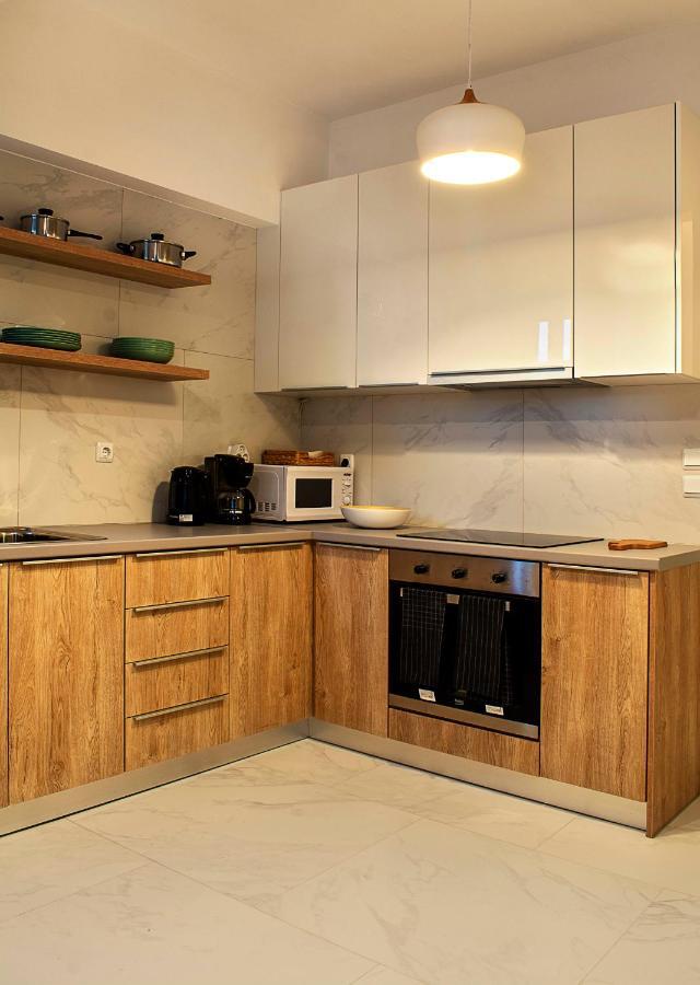 Apartamento Elegant, spacious&minimalist aptm w/balcony Atenas Exterior foto
